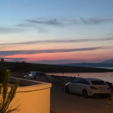 Hausmamamia Apartman Vir