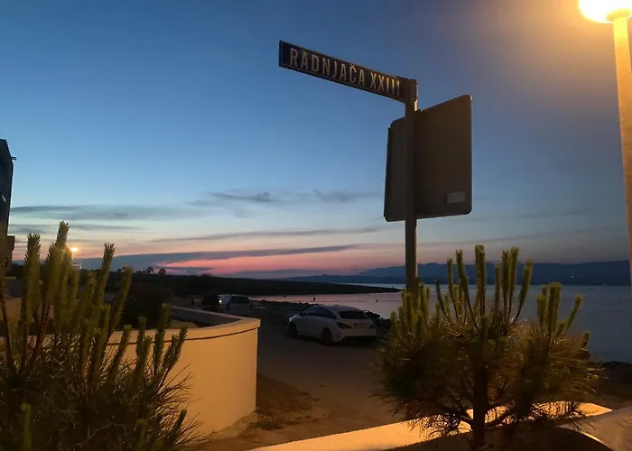 Apartament Hausmamamia Vir